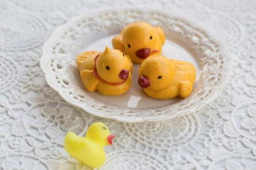 娱乐吃瓜小黄鸭是谁,网络红人的崛起之路